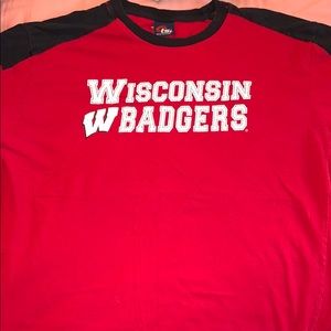 Men’s Wisconsin badgers shirt